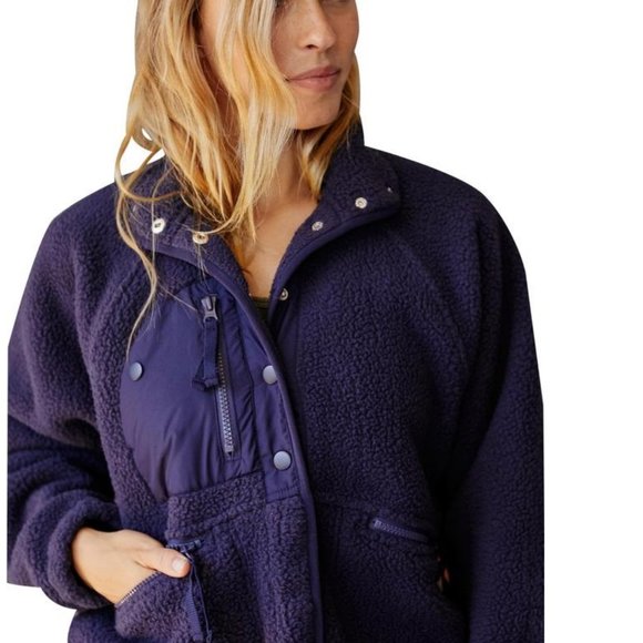 Free People Hit The Slopes Fleece Jacket, Deepest Navy - NWT - Picture 3 of 3